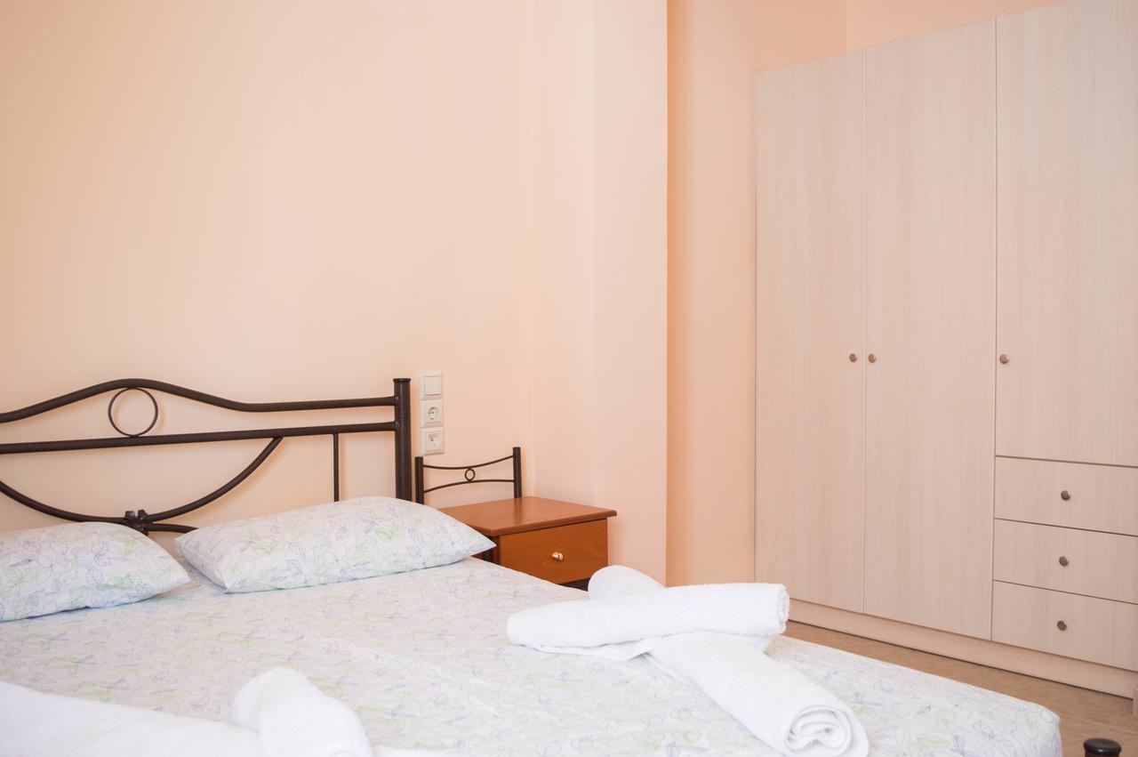 Manesi Apartments Boumboukas Esterno foto